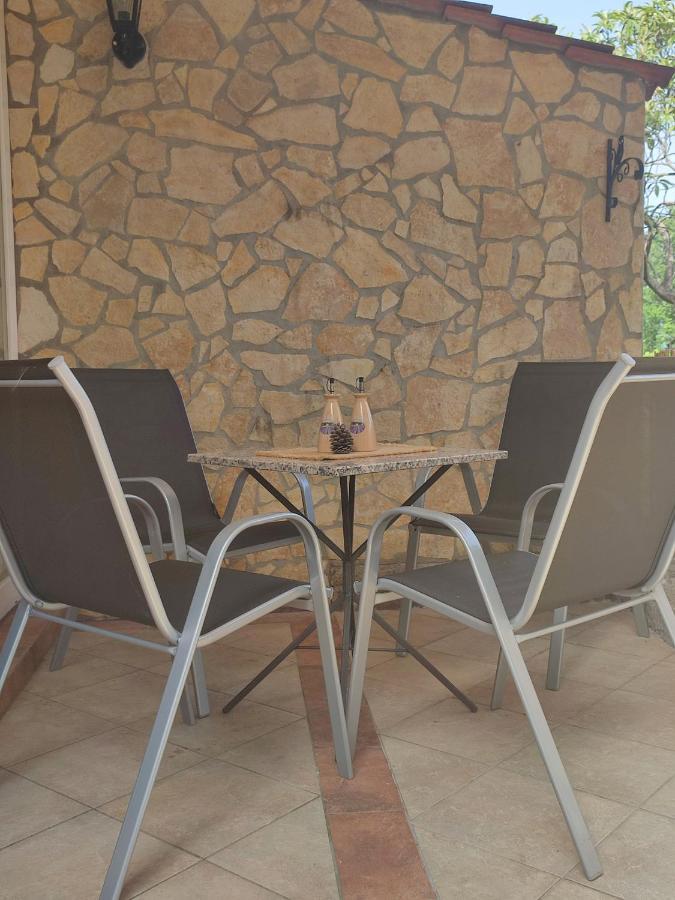 Apartment Mimi Opric Εξωτερικό φωτογραφία